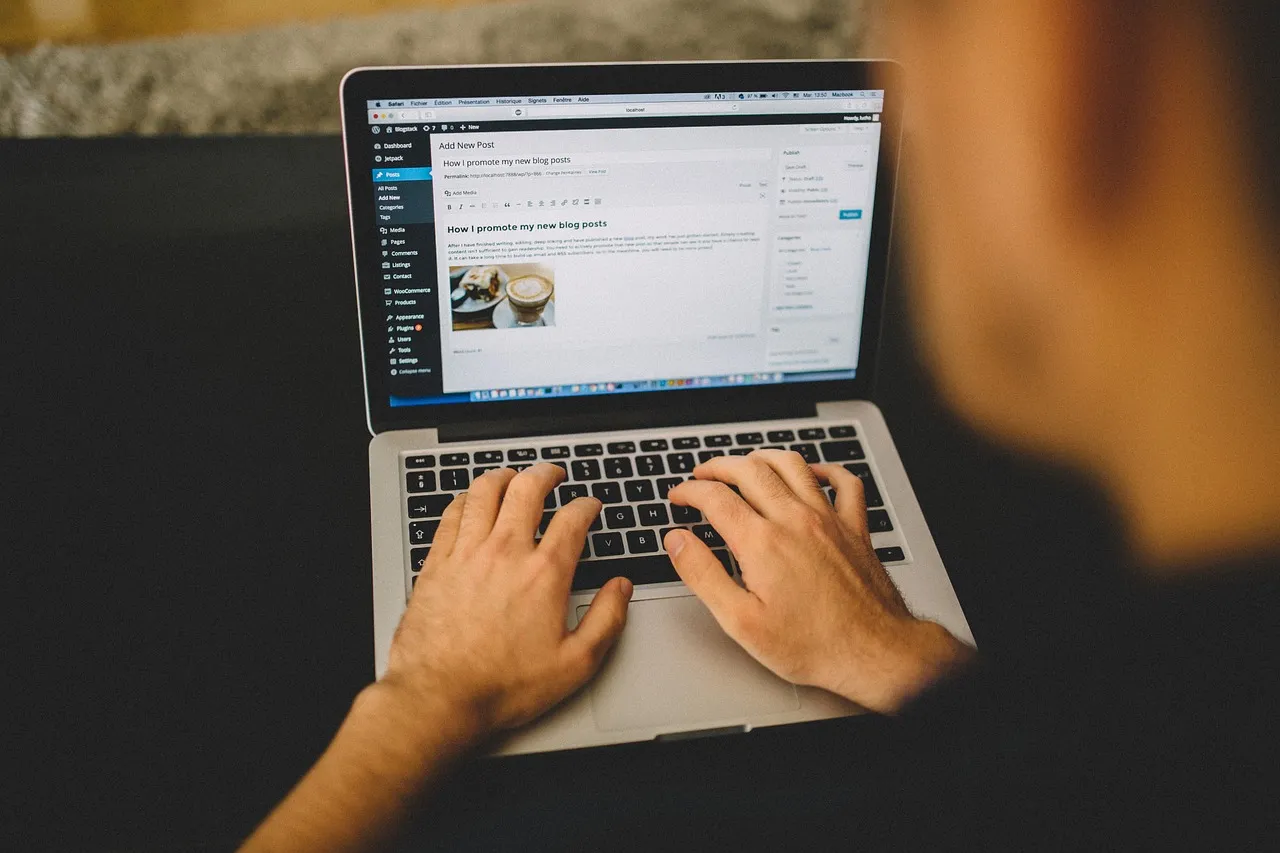 Content writing on laptop